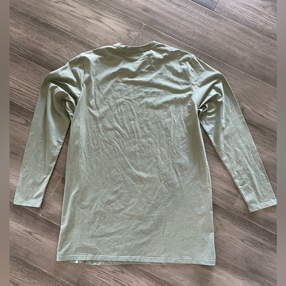 Vanquish shirt - Picture 3 of 3